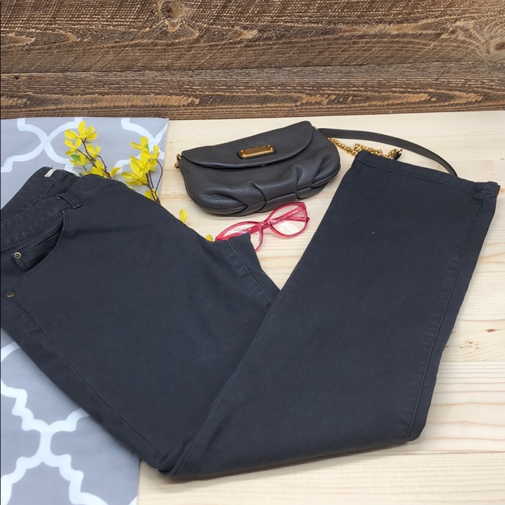 GAP Limited Edition Skinny Jeans. Color: Grey.